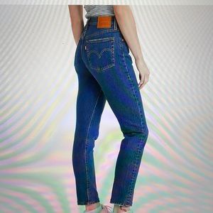 501 Skinny Levi’s size 28 waist